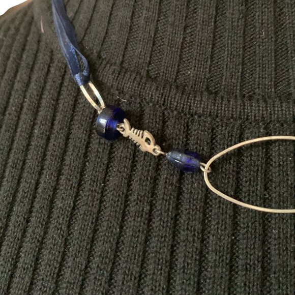 Handmade - Short necklace - ruban feather & beads blue white - Picture 7 of 9